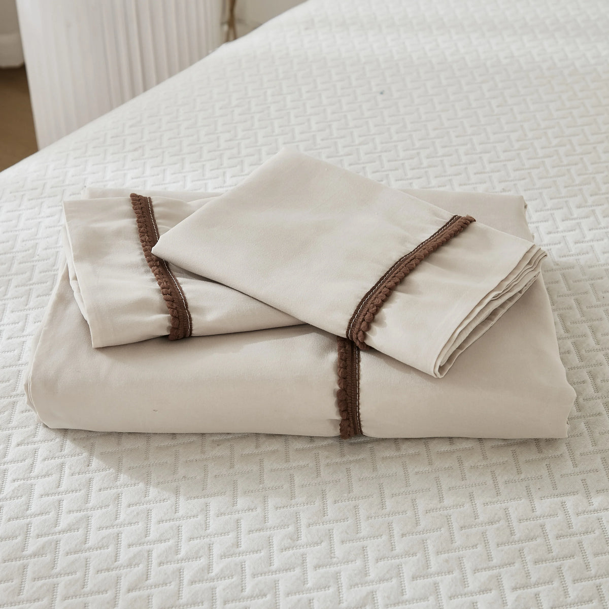 Elegant Beige Duvet Cover Set