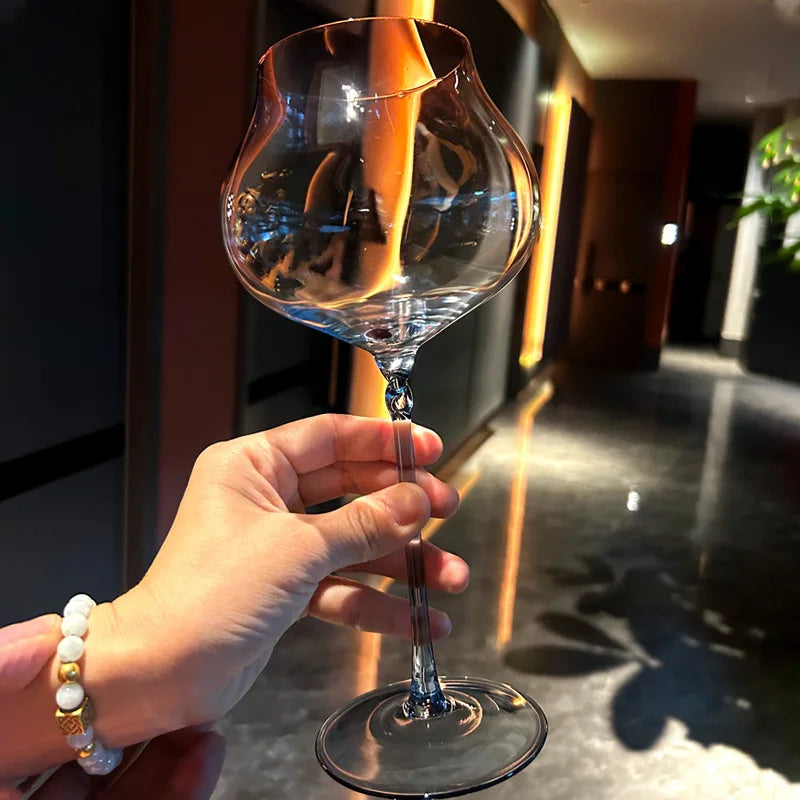 Elegant Gradient Wine Glass Set