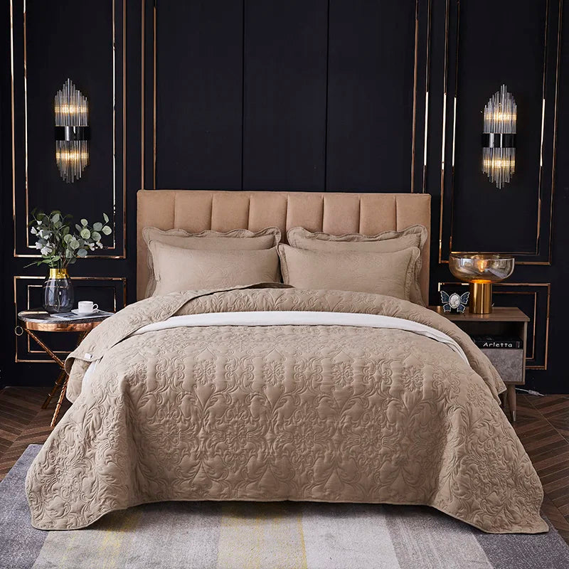 Quilted Bedspread Classic