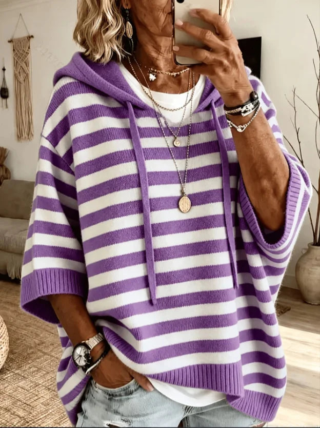 Poncho Donna in Maglia con Cappuccio – Comfort ed Eleganza per l'Autunno