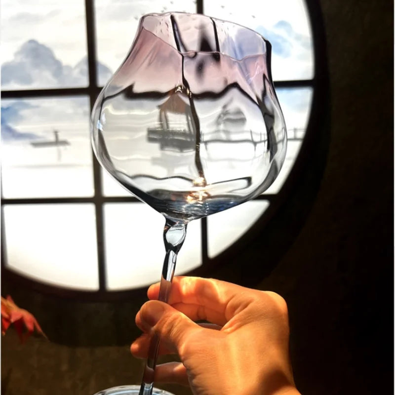 Elegant Gradient Wine Glass Set