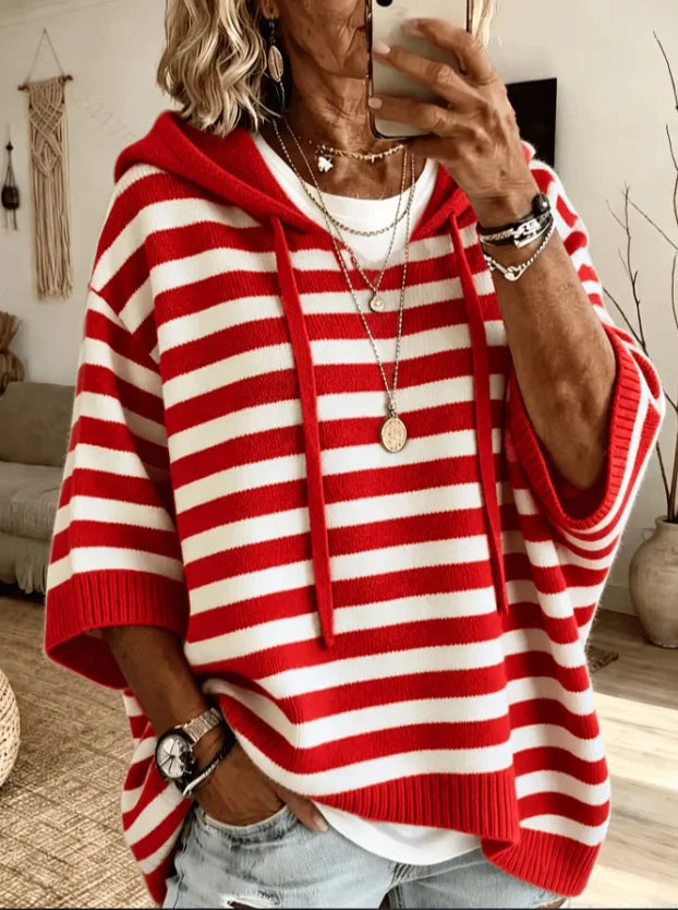 Poncho Donna in Maglia con Cappuccio – Comfort ed Eleganza per l'Autunno