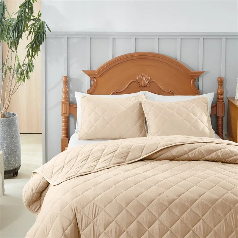 Elegant Quilted Bedspread Set