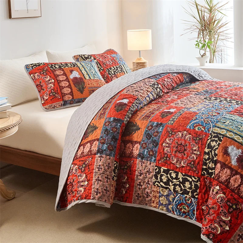 Floral Patchwork Quilt Set