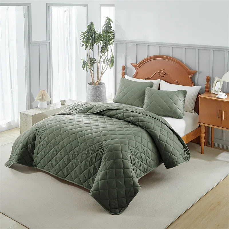 Elegant Quilted Bedspread Set